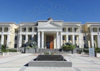 Retired judge sues State, ex-CJ, alleges unlawful removal