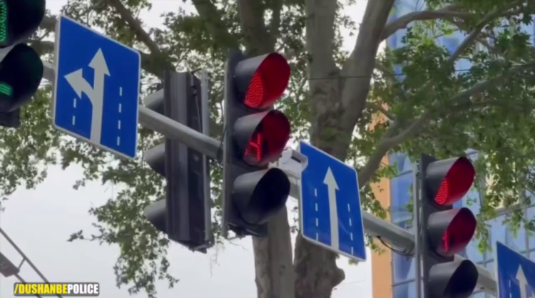 Smart traffic lights are being installed in Dushanbe