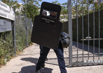 Armed attack on the Court of First Instance: “X-rays unused for seven years, no check”