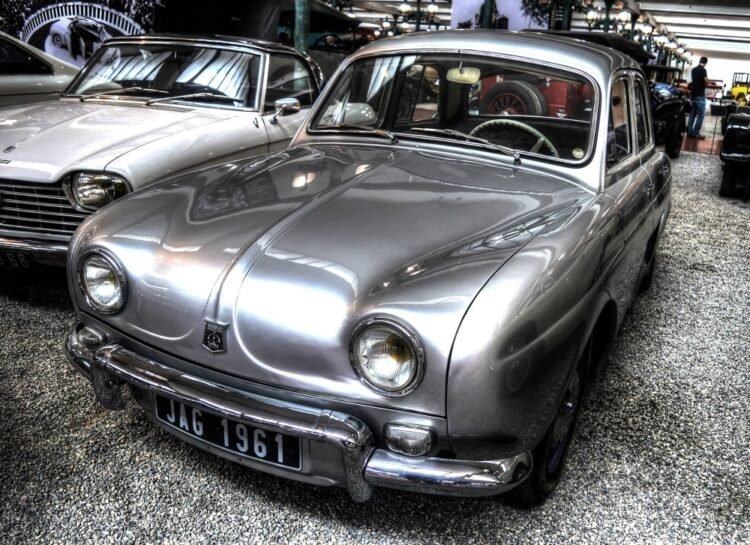 Vintage Vehicle Exhibition Takes Place This Weekend in Esztergom