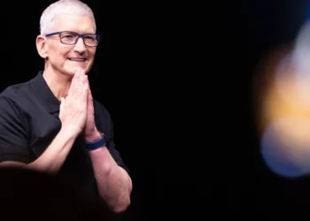 Apple CEO Tim Cook resigns, John Ternus takes over
