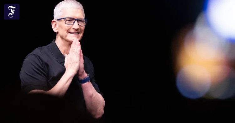 Apple CEO Tim Cook resigns, John Ternus takes over
