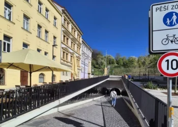More Safety in Prague’s Žižkov Tunnel: New Measures Planned for Pedestrians and Cyclists