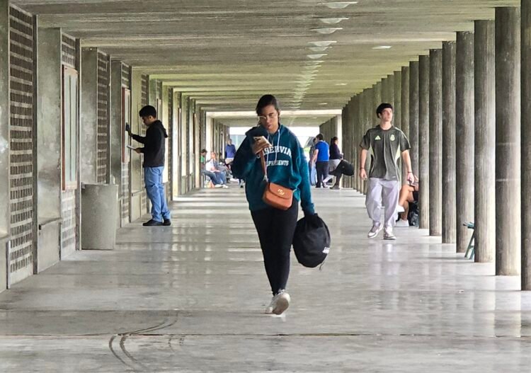 They denounce that crisis in the UCV dining room leaves more than 200 students without lunch service
