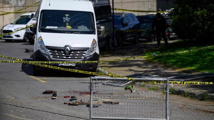 One dead in a shooting outside the Israeli consulate in Istanbul