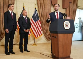Trump threatens Strait of Hormuz blockade after US-Iran ceasefire talks end without agreement