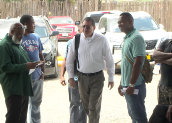 Transport Minister Meets Bus Operators Over Fare Dispute