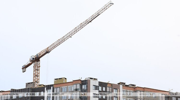 Over 220 large families receive housing construction allocations in Minsk in 2026