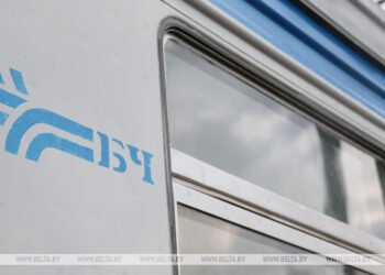 Belarusian Railways helps passengers stranded by Lithuania freight train derailment