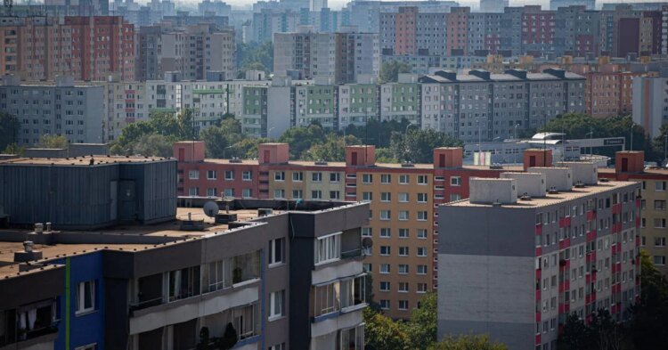 Changes are coming to mortgages. Behind one is Kažimír, the other falls under banks