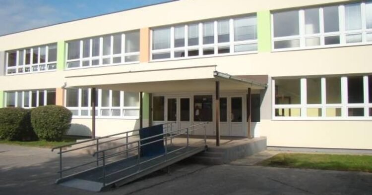 The case of the educator, who is being prosecuted for sexual abuse, has an end. The director of the school resigned – SME