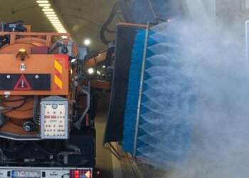 The Višňové tunnel was closed. It is not clear when exactly the maintenance will end, the condition of the key element – SME is causing concern