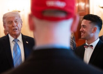 Trump Tries to Downplay Economic Effects of the Iran War