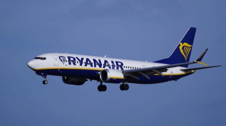 Ryanair closes its Berlin base and blames German aviation policy