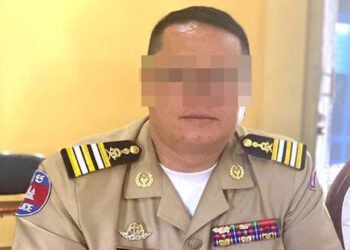Five ex-cops jailed over botched $774,000 bribery plot
