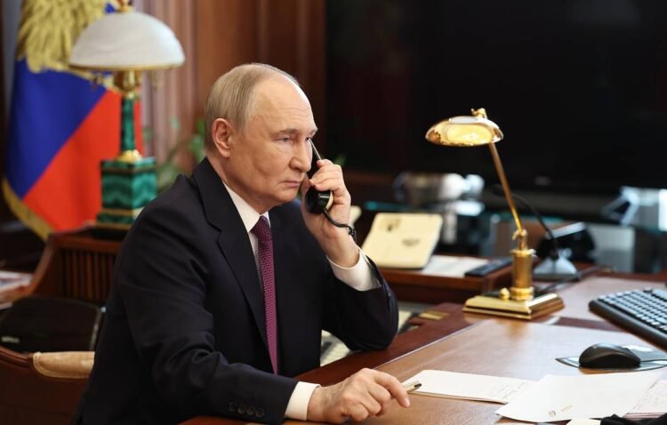 Putin tells Trump he is ready to declare Victory Day ceasefire — aide – Russian Politics & Diplomacy