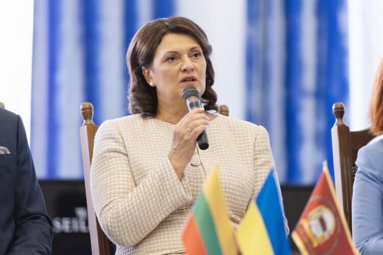 D. Nausėdienė spoke vaguely again: abroad she talked about soft power networking