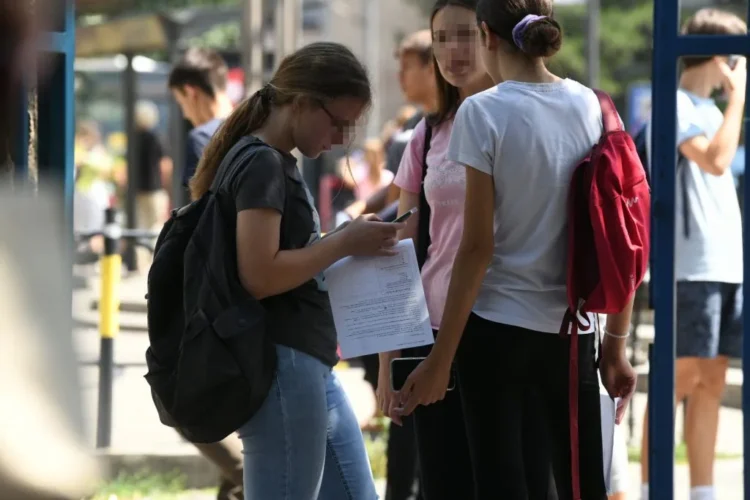 The most sought-after high school in Serbia, but also in the region – as many as 15 students fight for one place: a secure job and a salary of 3,000 euros