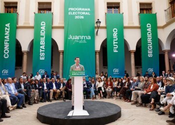 When Juanma Moreno’s head was on the table in Génova: "I can’t do that to my friend"