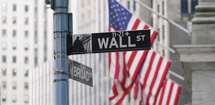 Mixed Lockdown on Wall Street; Trump threatens tariffs on the European Union