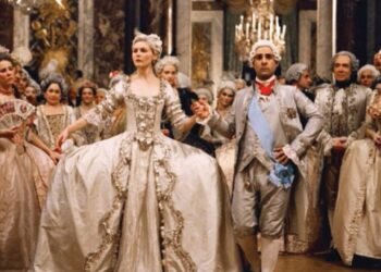 Marie Antoinette between Versalles and the end of a world