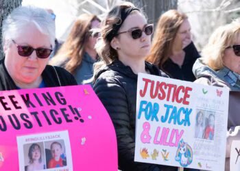 Rally held to demand answers about Jack and Lilly Sullivan disappearance