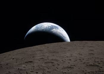 NASA says it will put humans on the surface of the moon in 2028. How realistic is that?