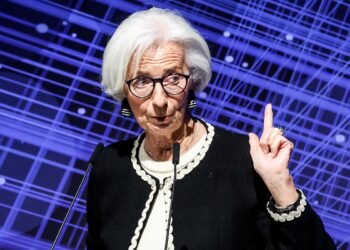Lagarde warns of families more sensitive to inflation and admits acceleration of interest rate hikes by the ECB