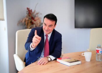 Ivan Redondo: "Of course I remain in contact with Pedro Sánchez, our relationship is sacred"