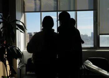 Judge grants stay of deportation to keep Mexican father with his young family in Montreal