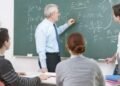 Teachers receive 1,500 lei, in the last meeting of the Bolojan Government. How premiums should be spent