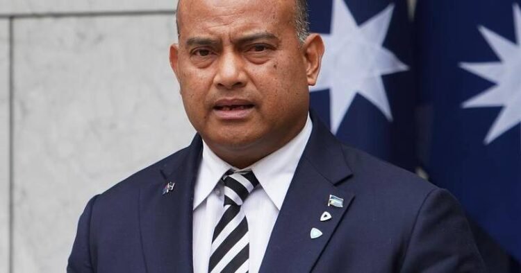 Federal officials grilled over Nauru detention contract | Bunbury Mail