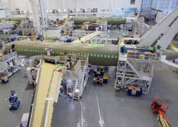 Airbus secures 150-plane order with AirAsia in boon for Quebec aviation
