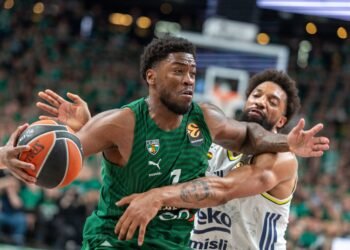 The Euroleague quarter-final series is not dead: Žalgiris, after 38 minutes behind, finally broke Fenerbahce