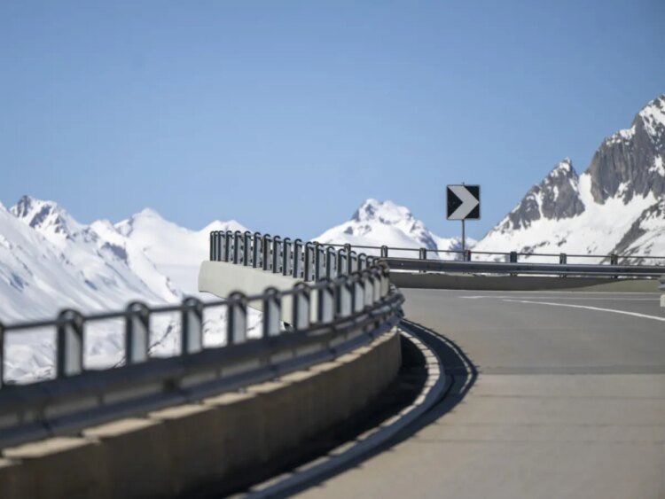 Gotthard Pass to re-open on Friday