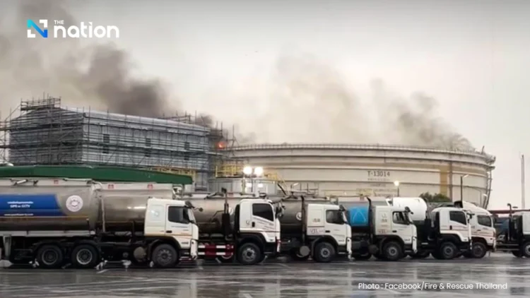 Lightning strike ignites crude oil tank at Chonburi refinery