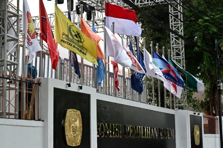 KPK proposes two-term limit for political party leaders – Politics