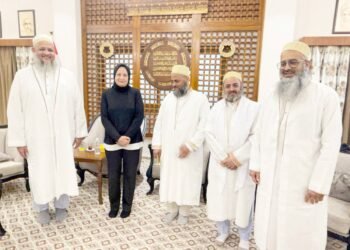 Al-Zaman interviewed the public relations official for the Bohra sect at the Fayz Hosseini Association in Karbala