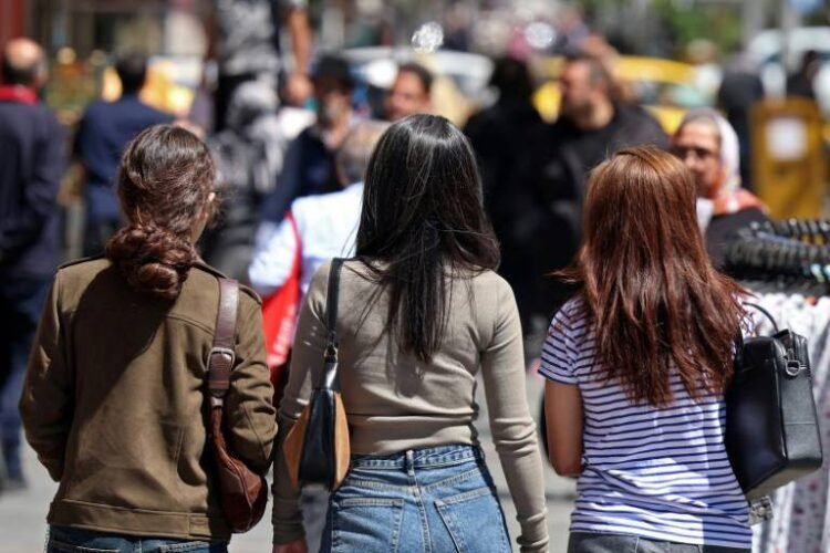 Flexibility on the status of the hijab in Iran