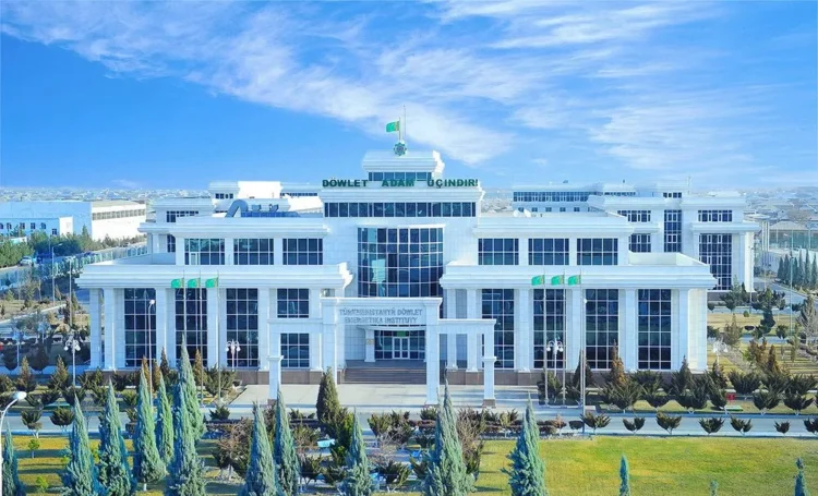 Veterans were invited to a meeting at the Energy Institute of Turkmenistan