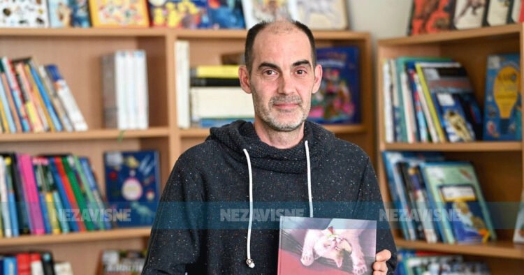Berislav Blagojević, winner of the “Sovica” award for “The Tale of the Unloved”