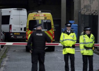 Explosion in Bristol: Two killed in apartment building