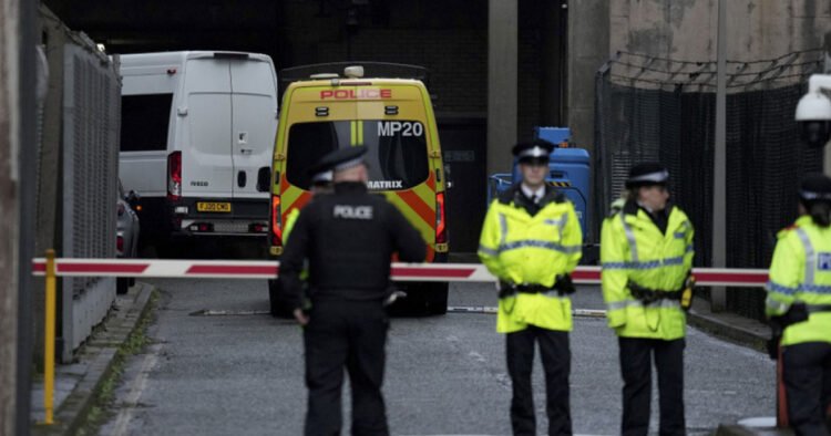 Explosion in Bristol: Two killed in apartment building