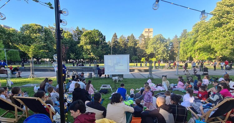 The open-air cinema gathered the youngest Dobojlije