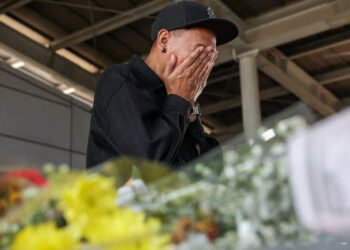 Editorial
                                            
                                            Fatal crossings, failing signals