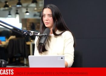 “In a patriarchal society, the ability to seduce men is what dictates our value” | Podcast What to do when everything burns