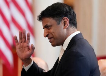 Swiss pharma firm Novartis plans seventh US plant