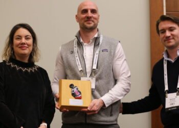 Company behind glacier flour project wins this year’s raw materials award