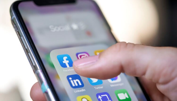 Paarisa calls for consideration and care online
