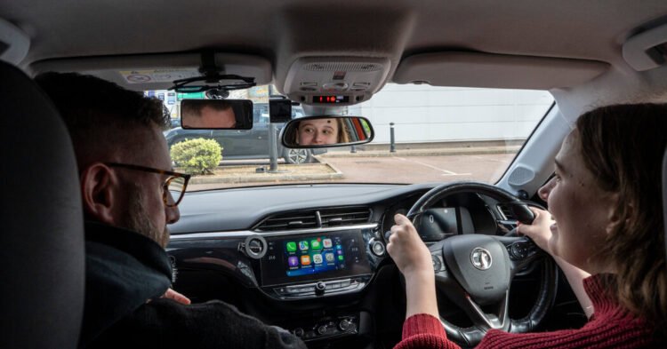 UK Driving-Test Backlog Leaves Learners Waiting Months